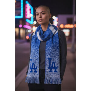 FOCO MLB Unisex Big Logo Matrix Knit Scarf (Los Angeles Dodgers)
